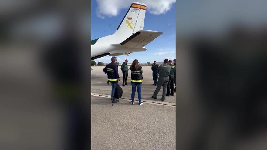 El acceso a los cuerpos atrapados en los coches ralentiza la recuperación de los cadáveres en Valencia