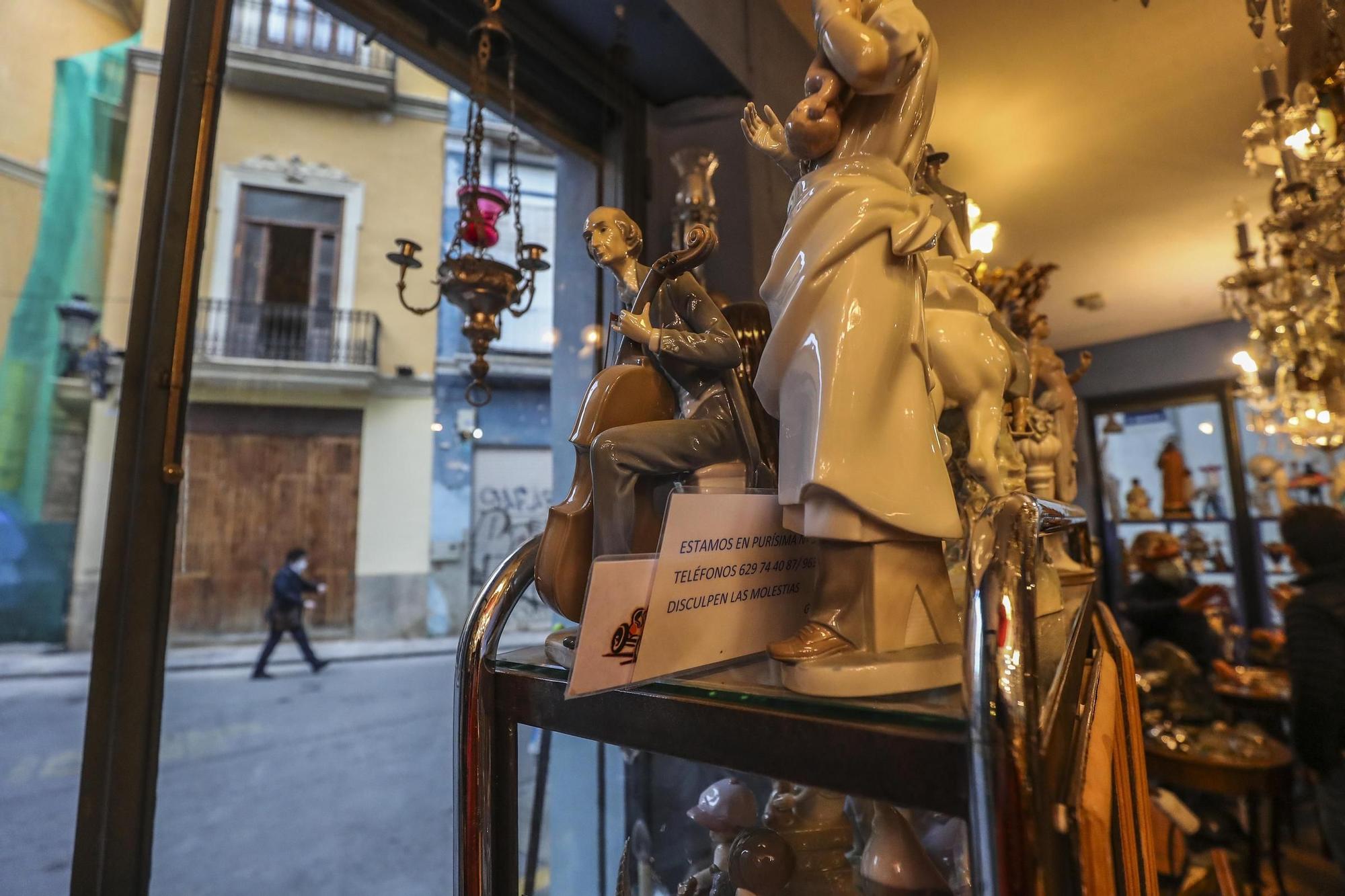 Una radiografía de los anticuarios de València