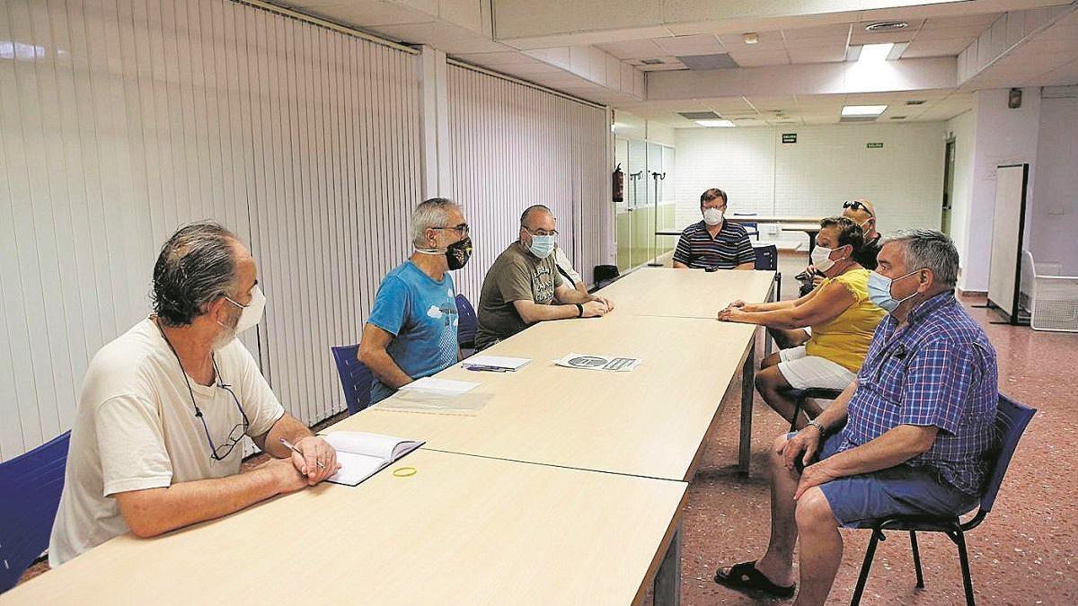 Vecinos de La Fuensanta claman por sus ascensores tras años de espera