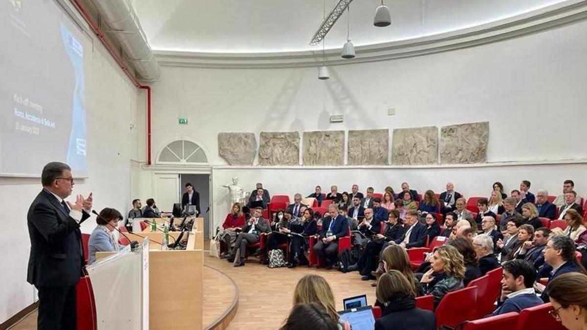 José Joaquín Hernández Brito, director de Plocan, en la reunión de la red europea de economía azul celebrada en Roma.