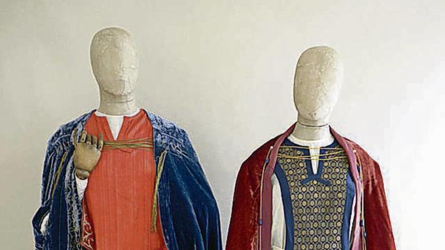 Vestiario de Afonso IX e da raíña Berenguela.