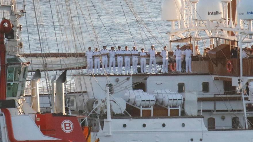 &#039;Elcano&#039; y la princesa Leonor se despiden de Las Palmas de Gran Canaria