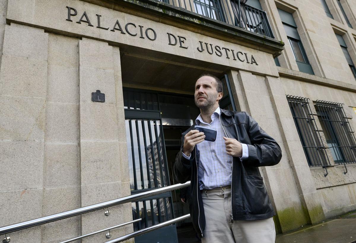 Gonzalo Pérez Jácome, cuando era concejal en la oposición y denunciaba en los juzgados presuntas corruptelas.