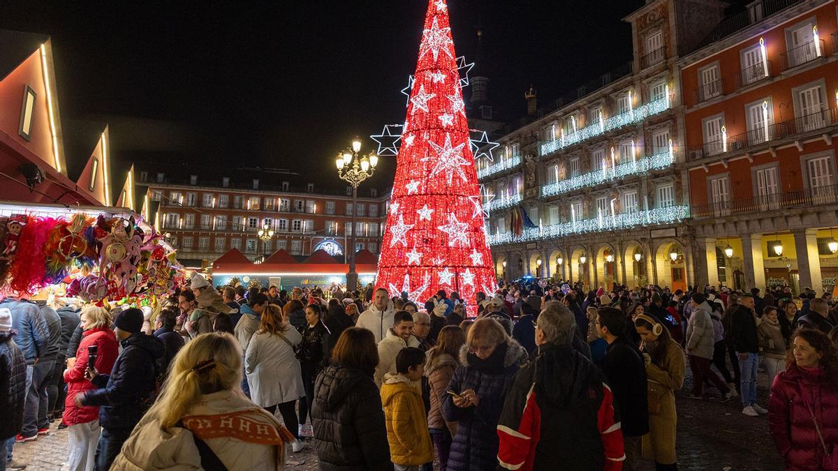 El mejor cachopo del mundo de 2025 lo tiene un restaurante asturiano en medio del espectacular mercadillo de Navidad con más de 100 casetas y un árbol de Navidad de 15 metros