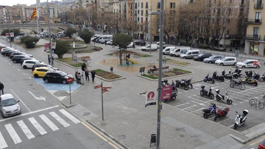 El projecte de la plaça Catalunya per a vianants divideix els sectors implicats