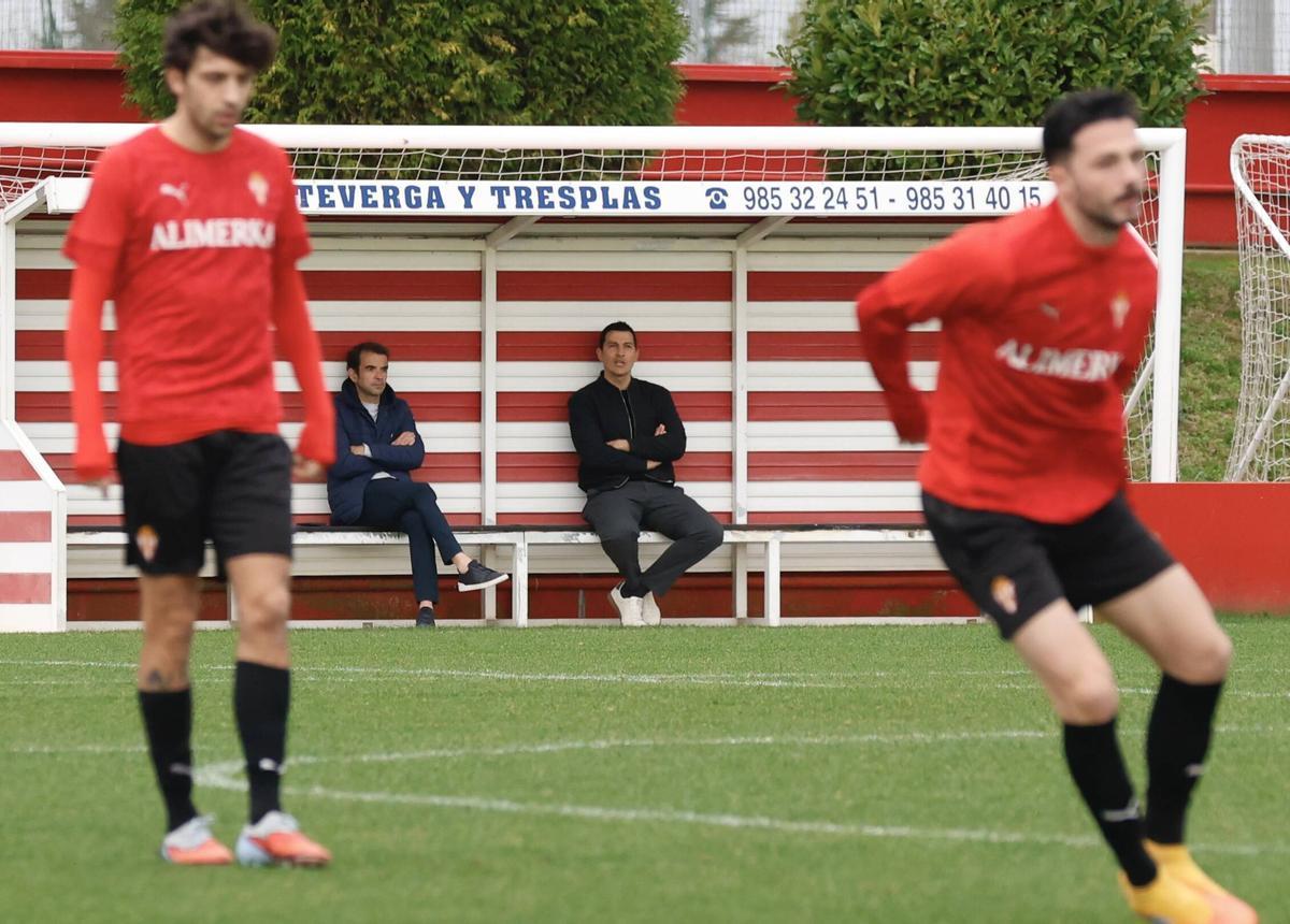 FOTOS: José Riestra ya lidera desde Mareo el proyecto del Sporting FOTOS: José Riestra ya lidera desde Mareo el proyecto del Sporting