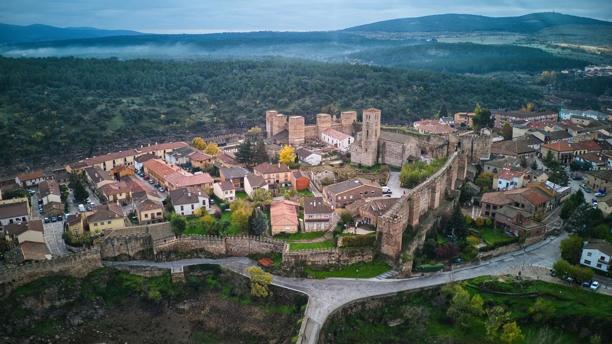 El pueblo de apenas 252 habitantes cuenta con búnkers de la Guerra Civil y trincheras construidas durante el conflicto