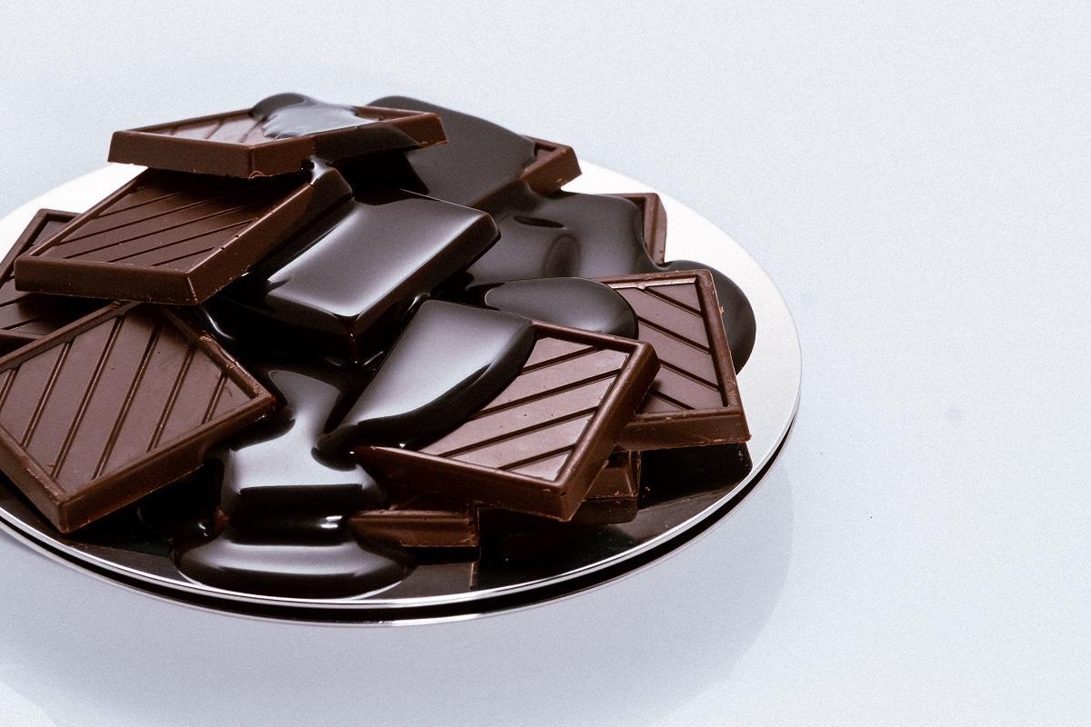 El chocolate ayuda a conciliar el sueño.