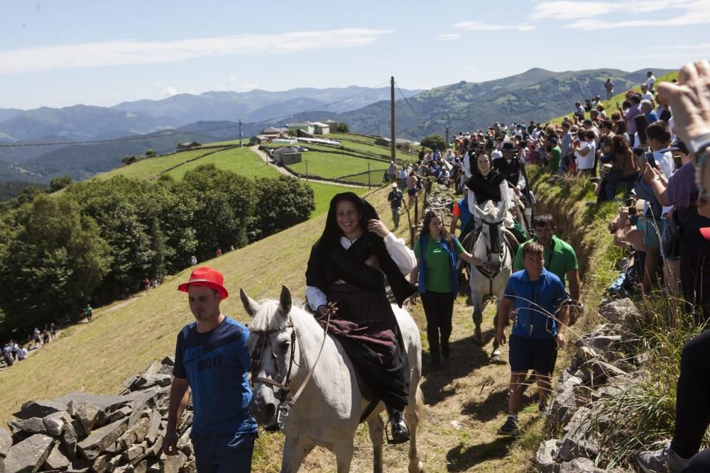 Boda vaqueira en Ariestebano