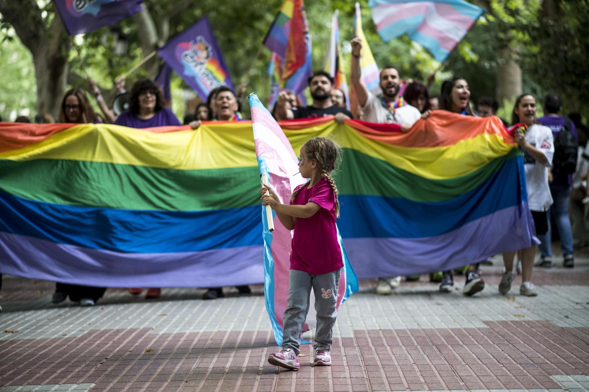 Así ha sido la manifesación del Orgullo LGTB+ en Cáceres