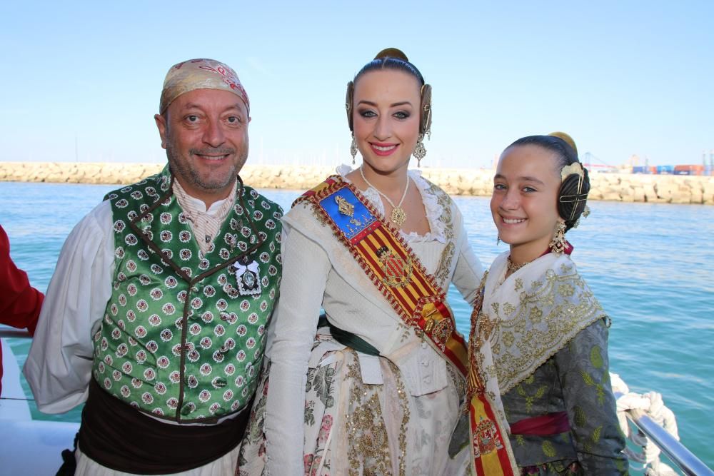 Ofrenda de las fallas del Marítimo a la Virgen sumergida