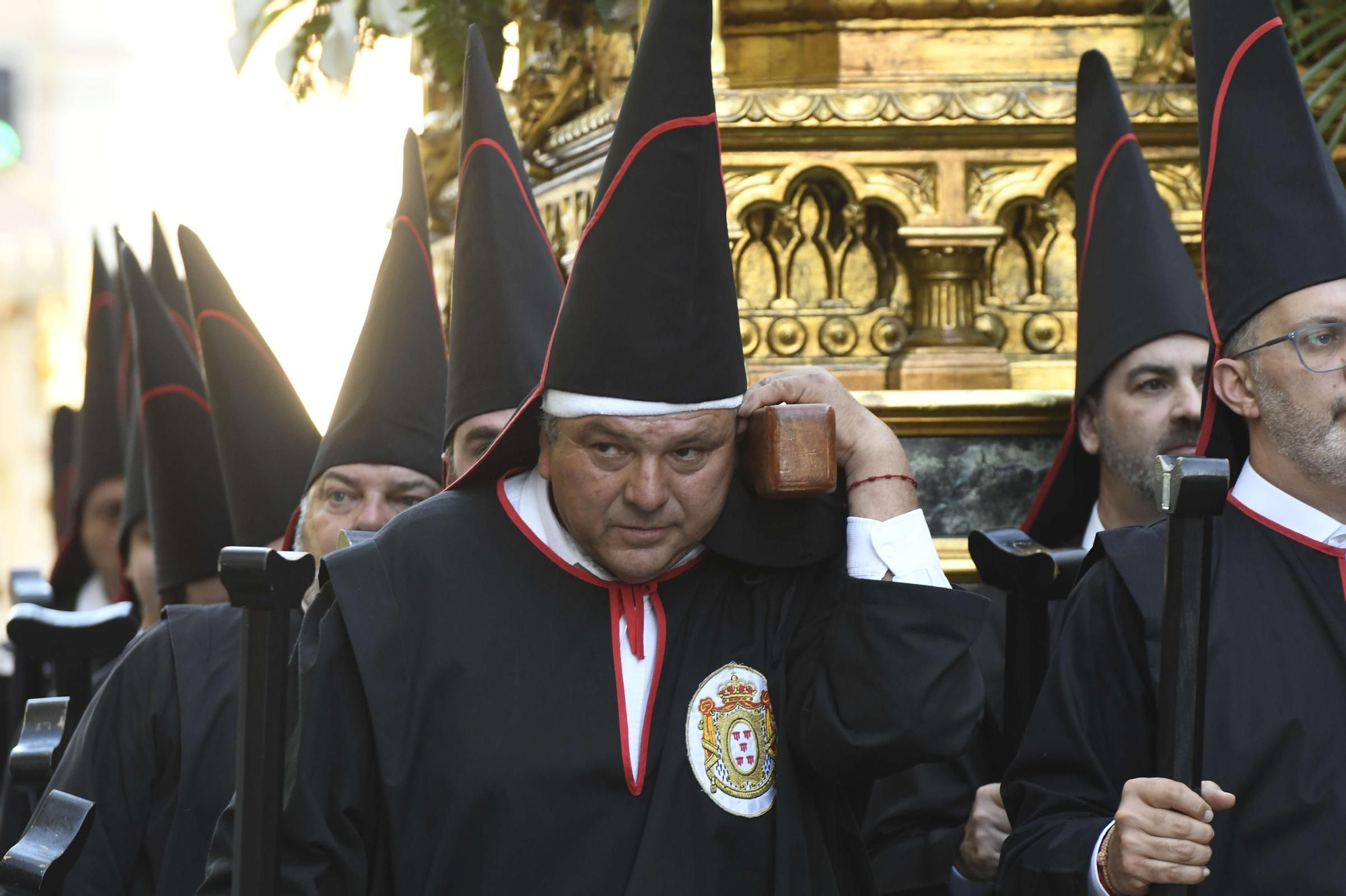 Procesión de la Soledad del Calvario en la Semana Santa de Murcia 2025.