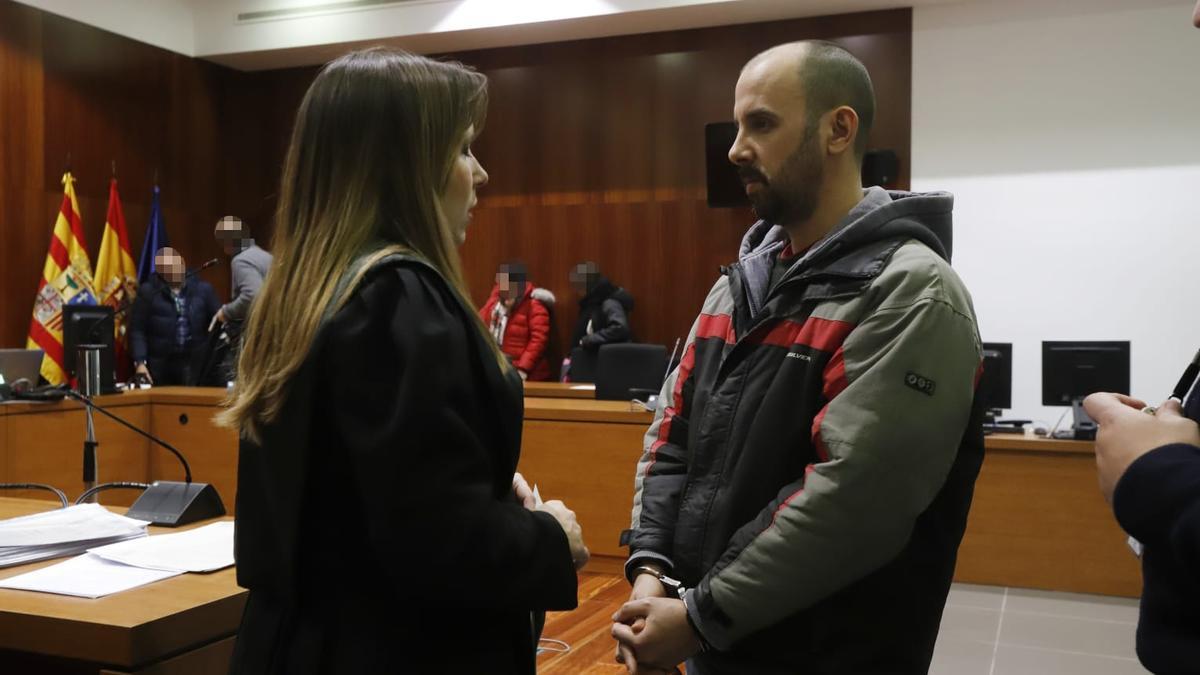 Héctor López Ferrer, ayer, tras conocer el veredicto del jurado popular constituido en la Audiencia de Zaragoza.