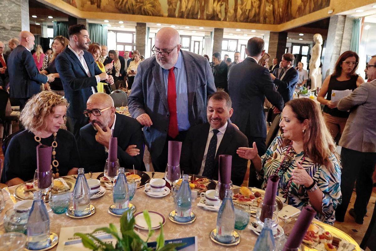 Fernando Clavijo en el Foro de El Día 'Canarias; más lejos de España y Europa' Fernando Clavijo en el Foro de El Día 'Canarias; más lejos de España y Europa'