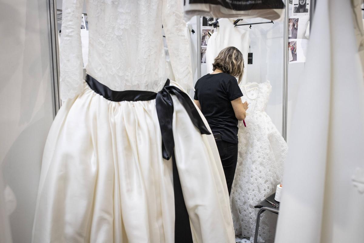 Barcelona, 23 de abril de 2025. Entrevista al equipo creativo de la firma Isabel Sanchís en la Barcelona Bridal Fashion Week