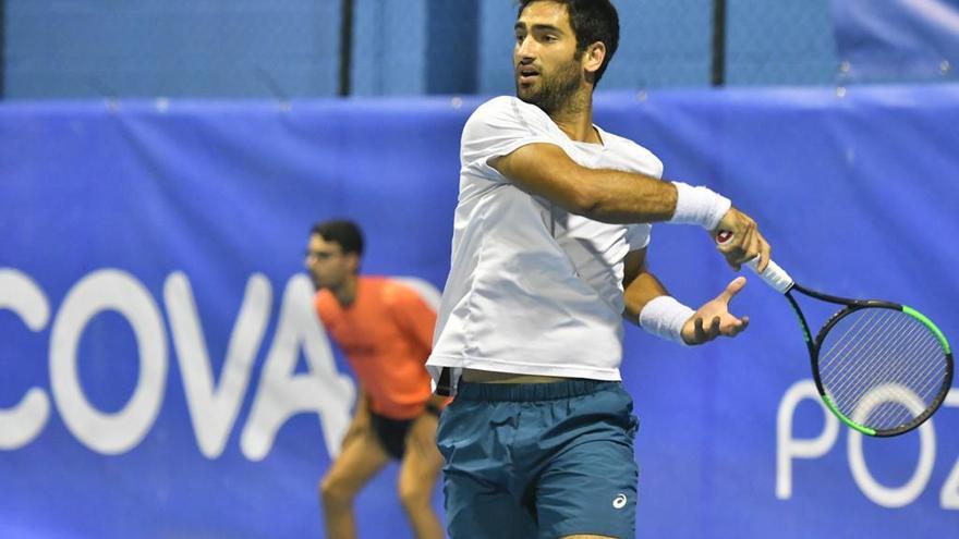 Altug Celikbilek, el actual campeón, se vio sorprendido en primera ronda.