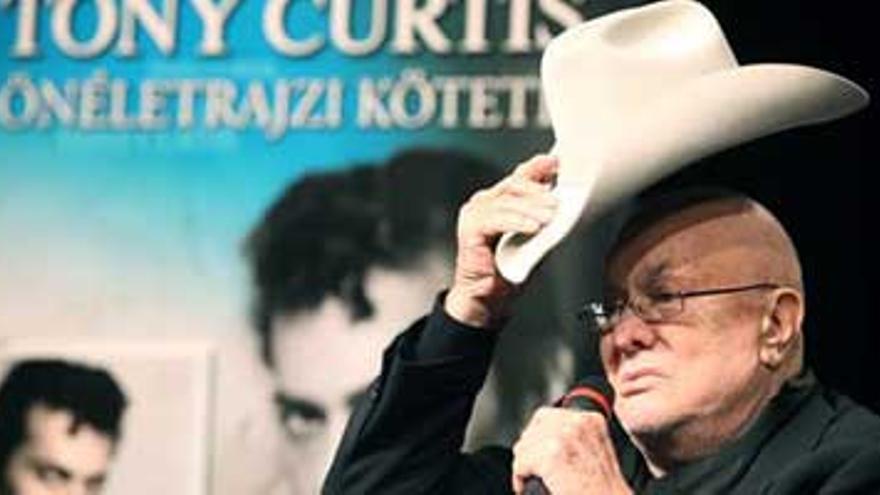 Fallece el actor Tony Curtis