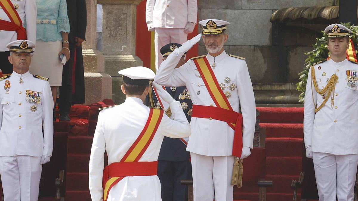 Felipe VI presidiendo la entrega de Reales Despachos en Marín en 2022