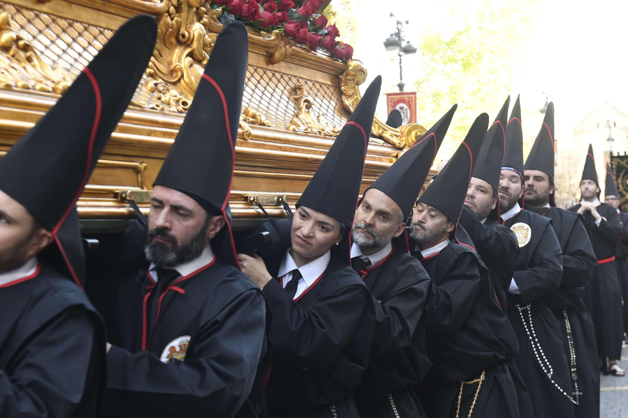 Procesión de la Soledad del Calvario en la Semana Santa de Murcia 2025.