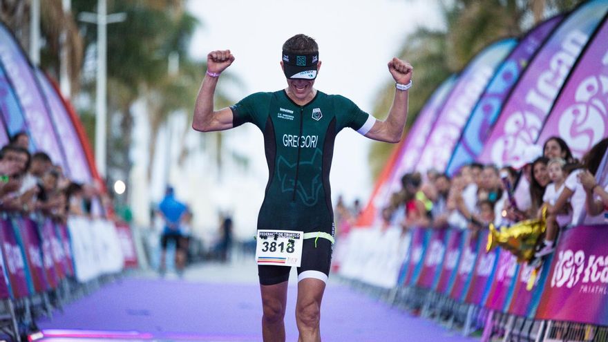 ICAN Triathlon 2025 roza el lleno y lanza su último tramo de inscripciones