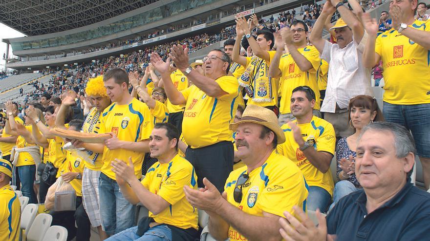 La UD Las Palmas empata en casa contra el Cádiz (1-1)