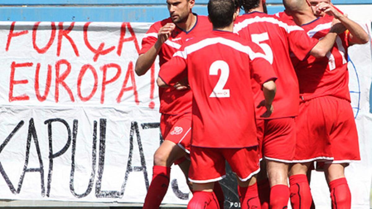 Cano celebra el primer gol del partido en el minuto 7.