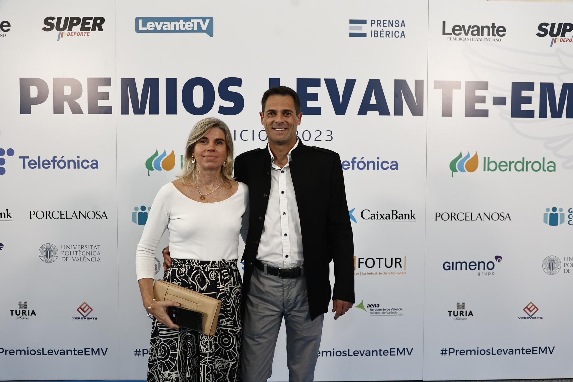 Búscate en la Gala de los Premios Levante 2023