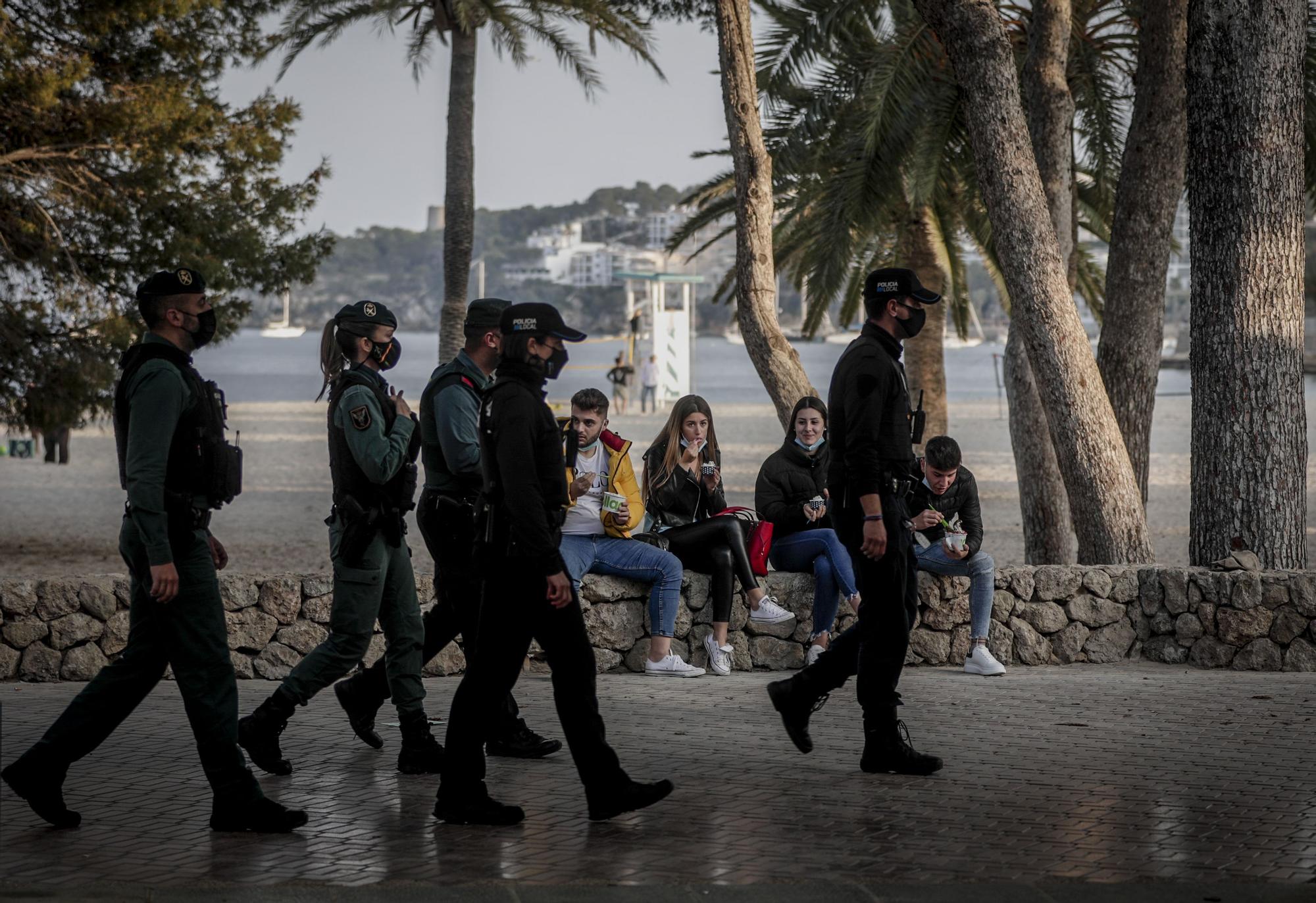 Desescalada de la tercera ola del coronavirus en Mallorca: Policía y Guardia Civil intensifican los controles en playas, bares y carreteras