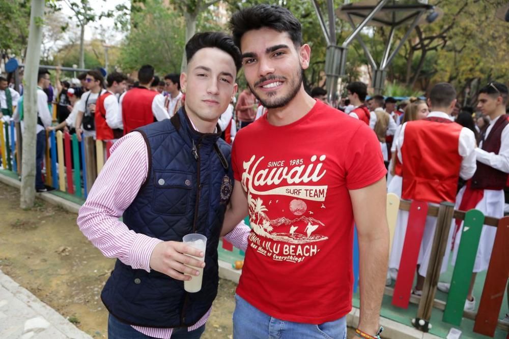 Ambiente en el Jardín de la Fama en el Bando de la Huerta