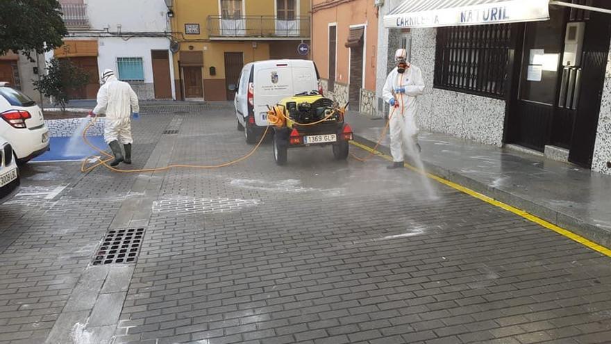 Sumacàrcer acentúa la desinfección de los espacios urbanos