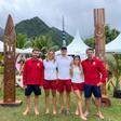Equipo olímpico español de surf en Tahití