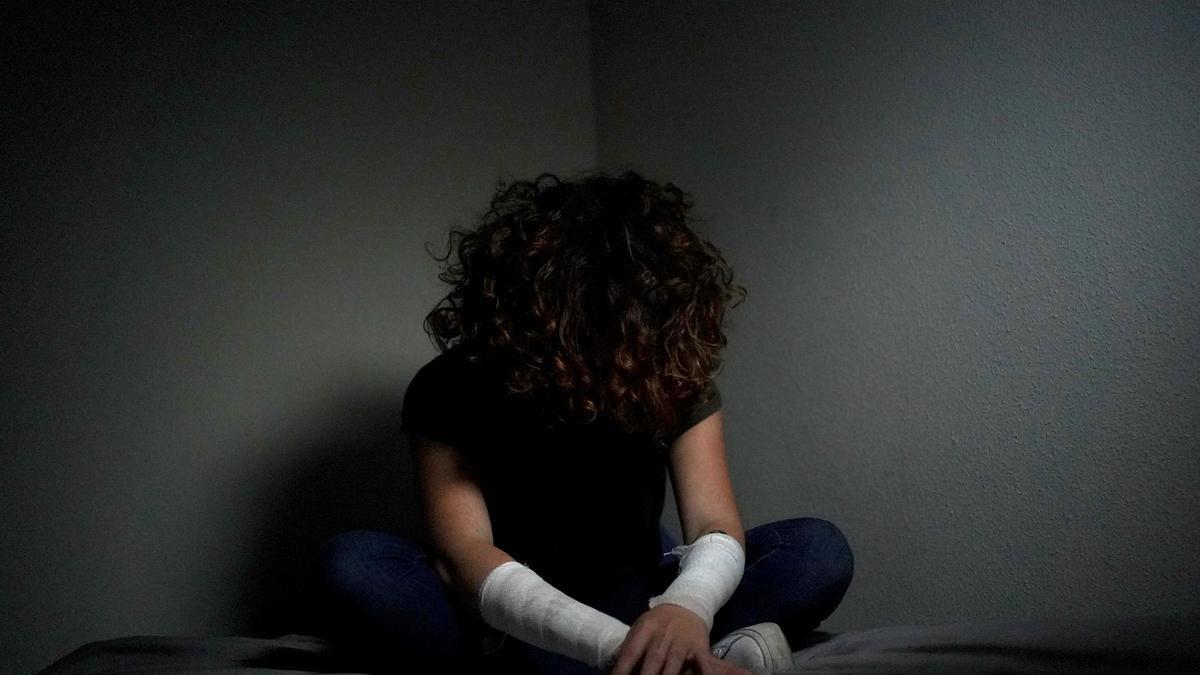 Las autolesiones no suicidas entre los adolescentes y los jóvenes se han convertido en un problema de salud pública.