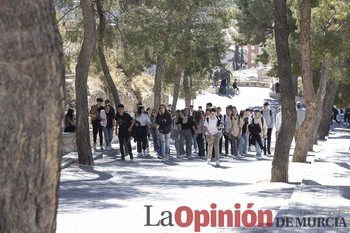 Peregrinación de alumnos de Religión de Secundaria y Bachillerato a Caravaca