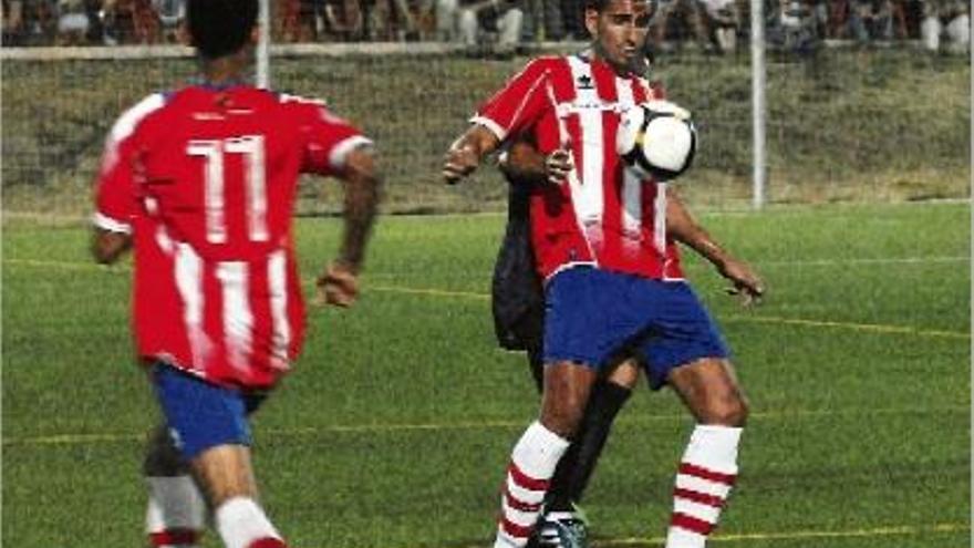 El centenari del Santpedor s&#039;inicia amb triomf manresà i molts gols