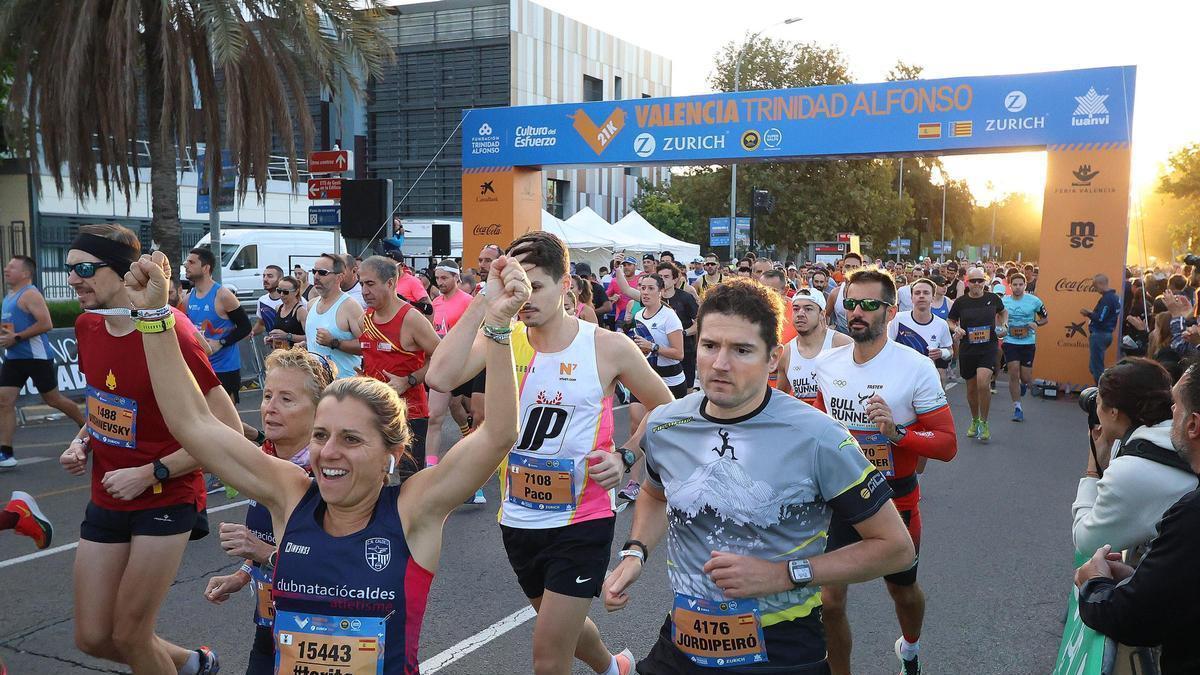 Salida del Medio Maratón Valencia Trinidad Alfonso Zurich 2023