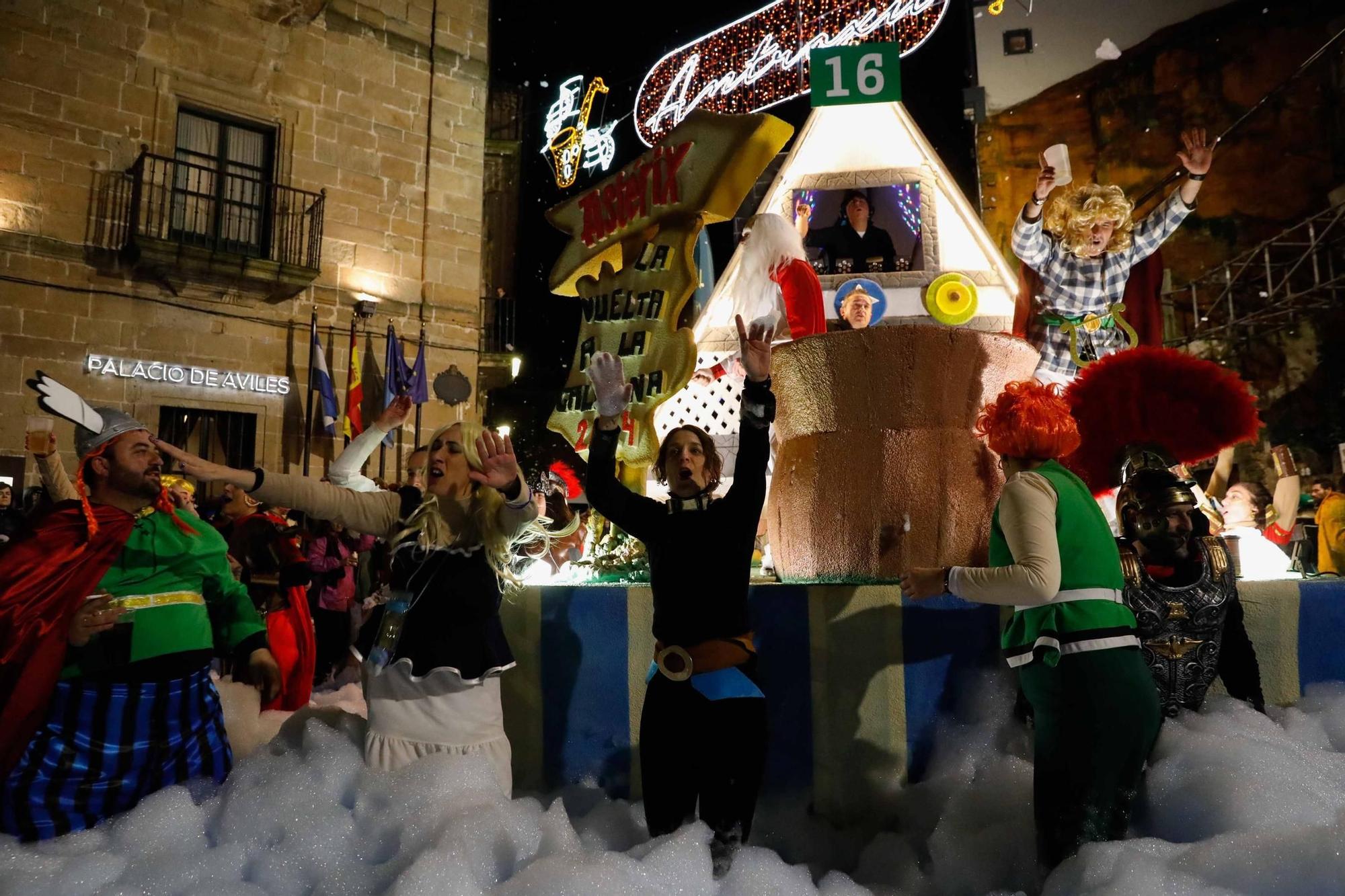 EN IMÁGENES: Así fue el multitudinario Descenso de Galiana en Avilés