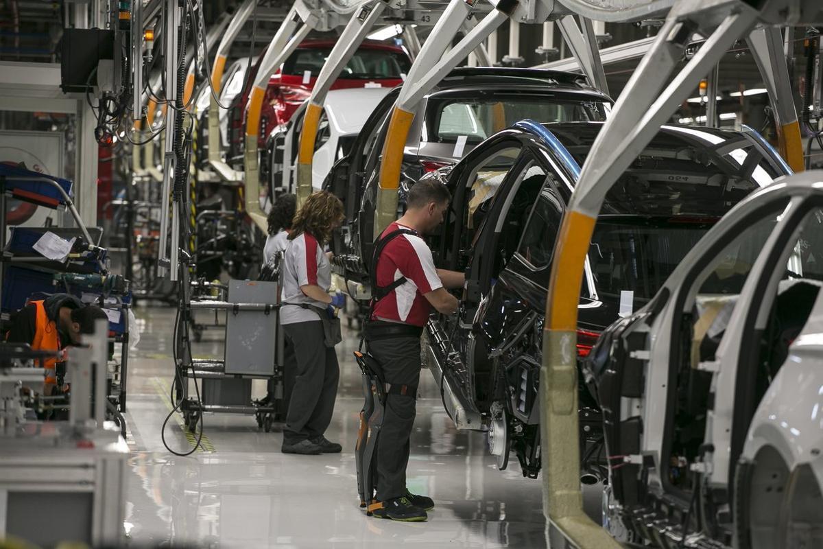Cadena de montaje del coche Seat Ibiza en Martorell