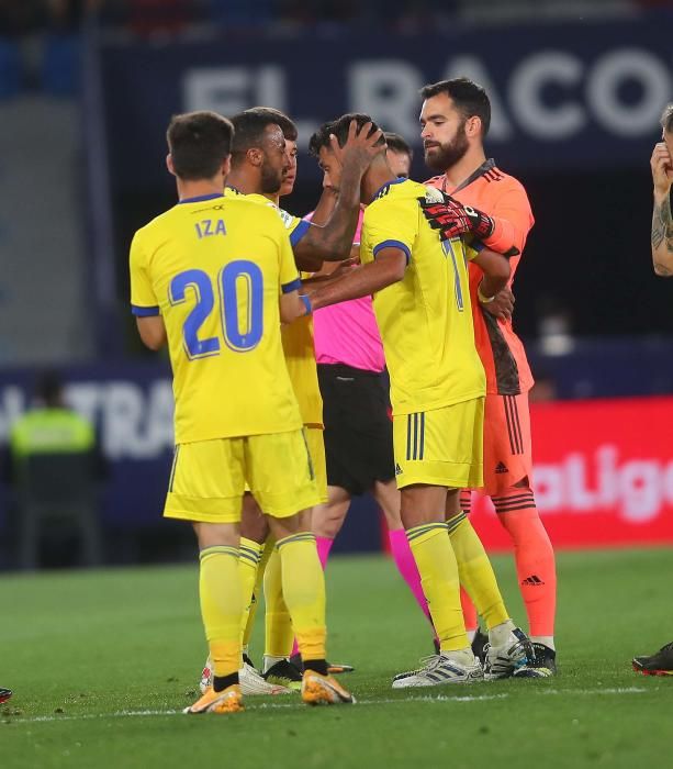 Levante UD - Cádiz, en imágenes