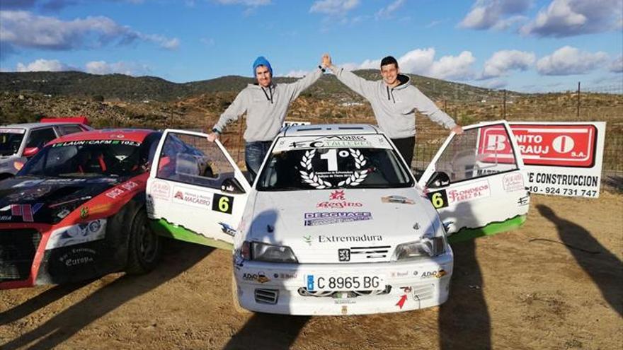 Montes y Collado ganan el regional de tierra de pilotos y copilotos