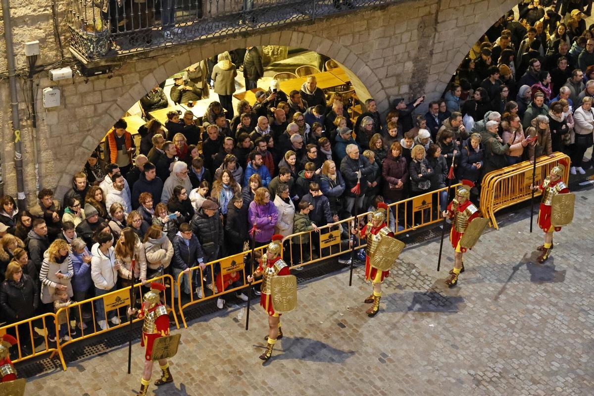 Les imatges de l'entrega del penó al pendonista Carles Mascort