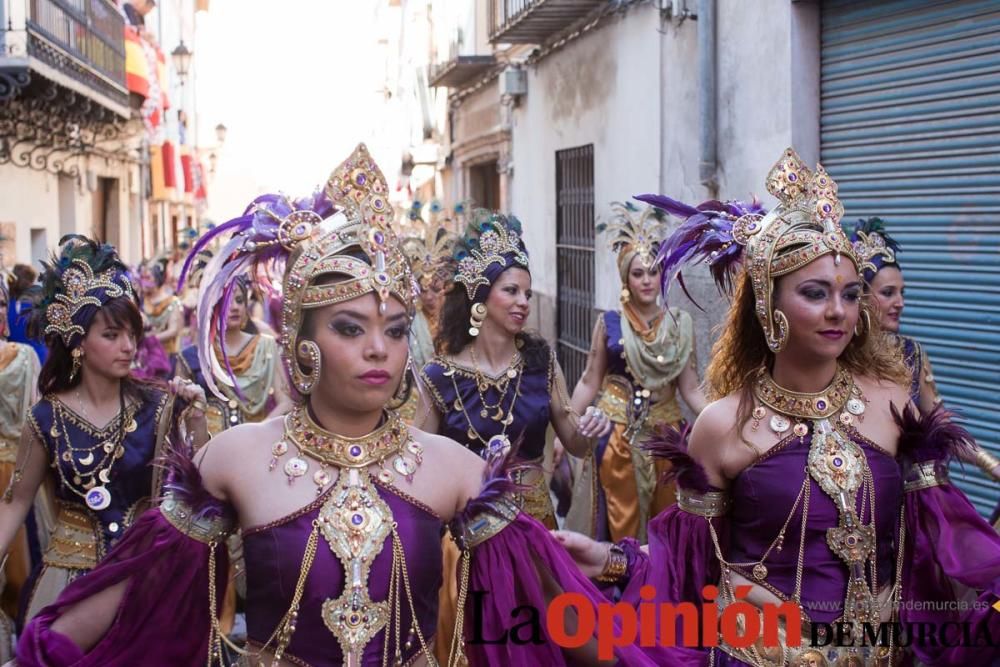 Procesión Desfile día 3 de Mayo en Caravaca