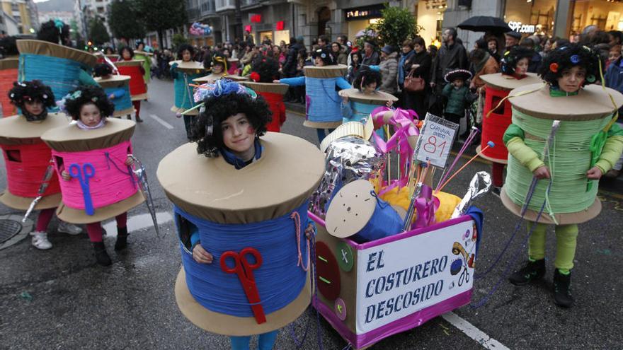 Un momento del desfile de Carnaval del pasado año en Oviedo.