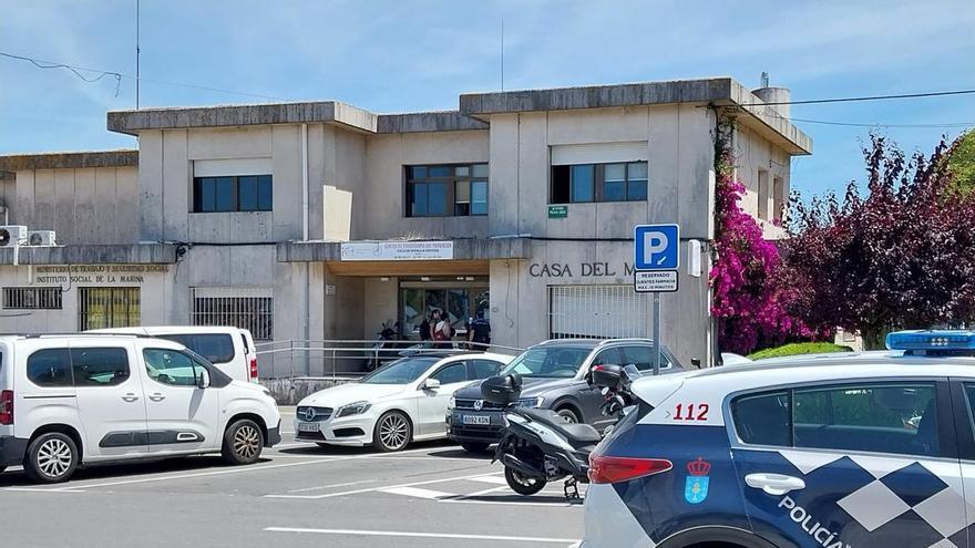 Gobierno local y delegados de la Policía de Bueu se reúnen el martes