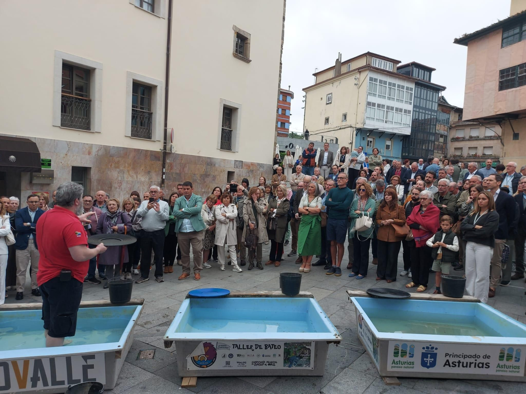 En imágenes: Así fue el XIV Encuentro de Pueblos Ejemplares, que se celebró en Tineo