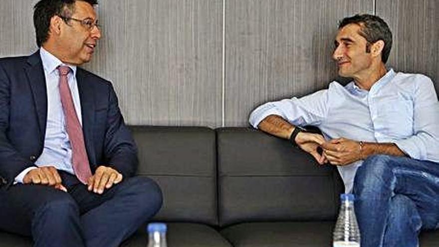 Josep Maria Bartomeu diu que confia en Ernesto Valverde