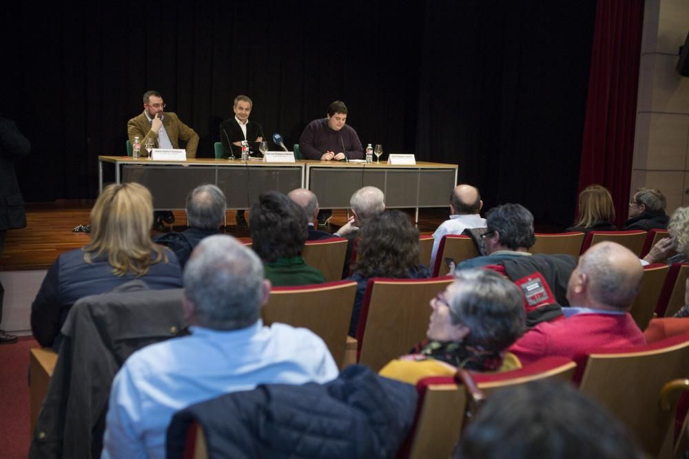 Acto del expresidente José Luis Rodríguez Zapatero en Oviedo.