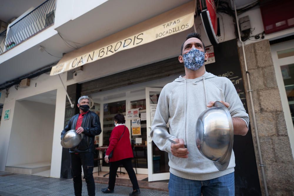 La asociación ABRE alerta de que muchos locales están cerrando asfixiados por las deudas