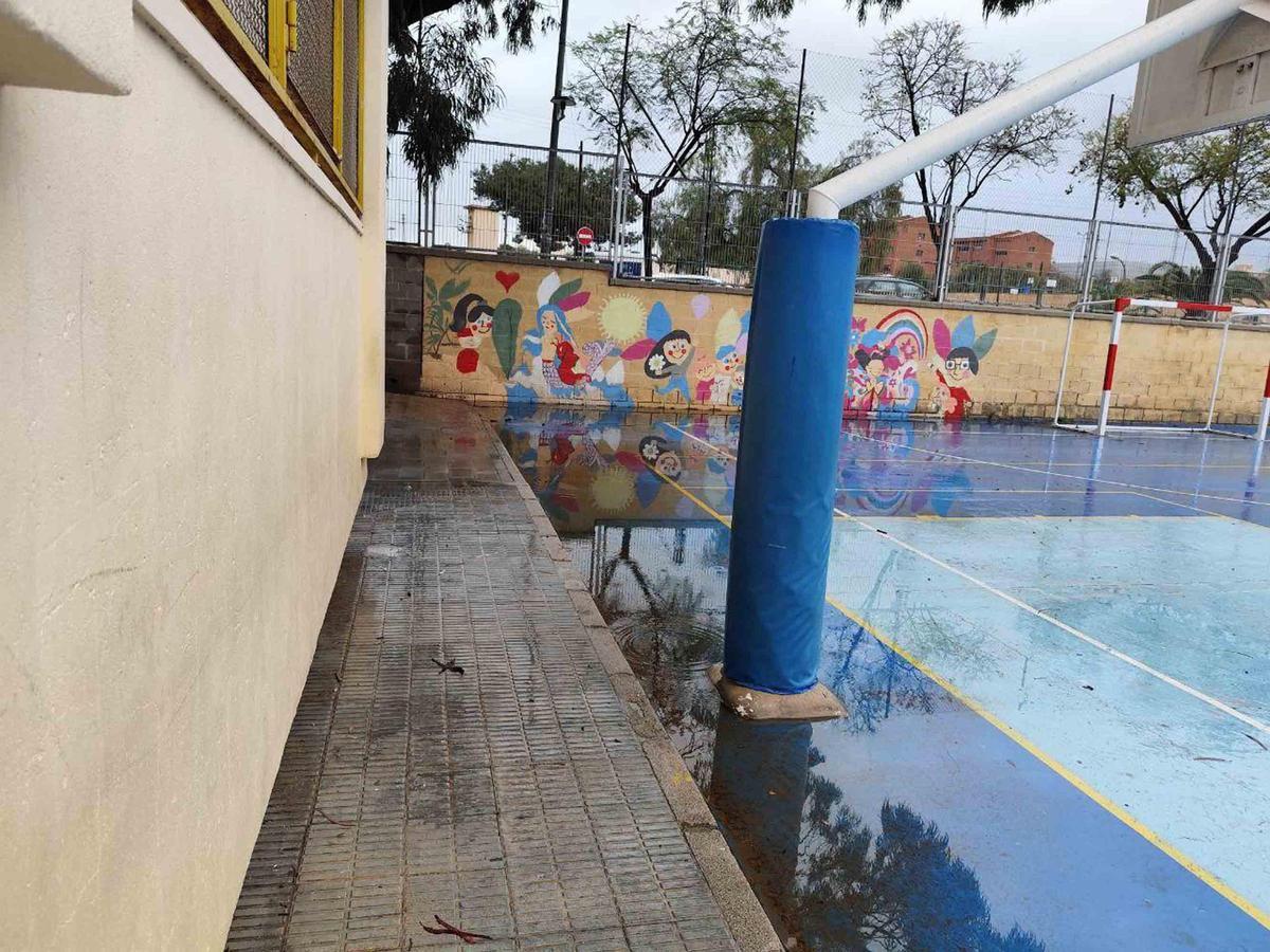 Las lluvias anegan colegios y generan incidencias en centros educativos