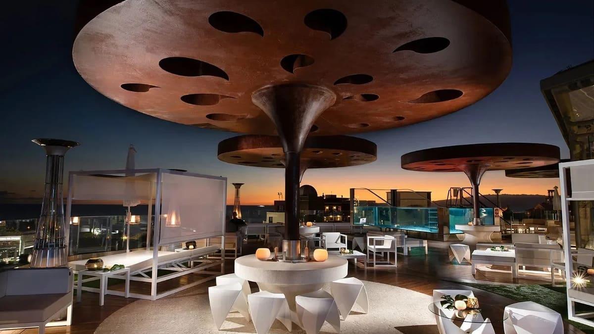 Zambra Sky Bar.