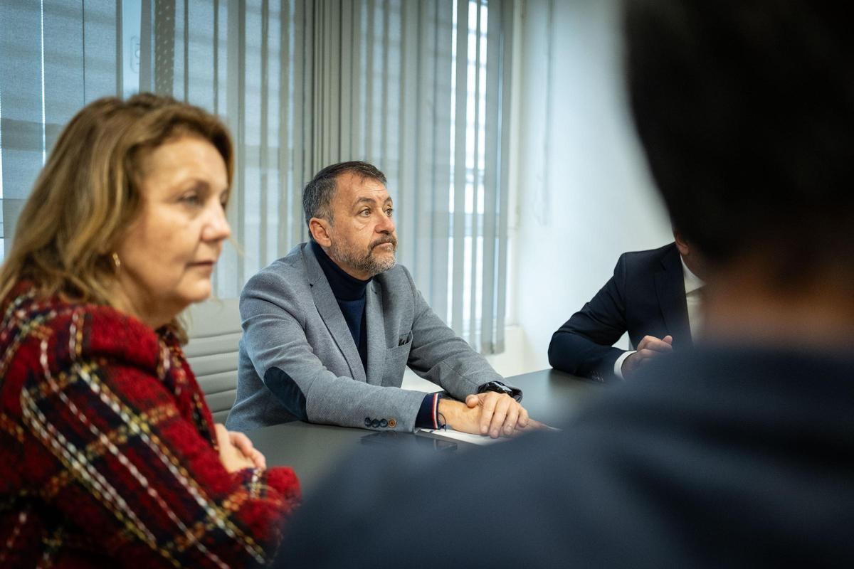 Visita al departamento de atención telefónica de Santa Cruz Visita al departamento de atención telefónica de Santa Cruz